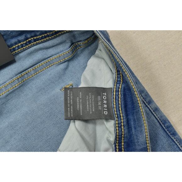 Torrid Luxe Slim Bootcut Jeans Plus Size 20T Mid Wash Mid-Rise Super Stretch NEW - Picture 6 of 8